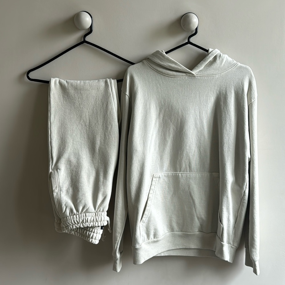 NWOT TALENTLESS HEAVYWEIGHT SWEATSUIT HOODIE SWEATPANTS WOMEN’S SZ M BONE COLOR